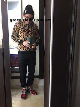 「POINTER（ポインター ）のアイテム（ニットキャップ/ビーニー）」を使った、Michiさん（メンズ・177cm）の冬コーディネート