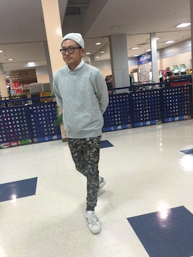 「アイテム（スウェット）」を使った、Michiさん（メンズ・177cm）の秋コーディネート