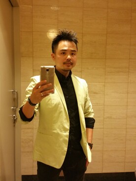 「アイテム（ナイロンジャケット）」を使った、Nick Simさん（メンズ・173cm・30代）の冬コーディネート