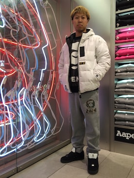 「AAPE BY A BATHING APE（エーエイプバイアベイシングエイプ）のアイテム（ジャケット/アウター）」を使った、松田 和真さん（メンズ・166cm）の秋コーディネート