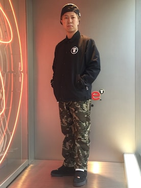 「AAPE BY A BATHING APE（エーエイプバイアベイシングエイプ）のアイテム（その他アウター）」を使った、松田 和真さん（メンズ・166cm）の冬コーディネート
