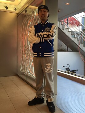 「AAPE BY A BATHING APE（エーエイプバイアベイシングエイプ）のアイテム（帽子）」を使った、松田 和真さん（メンズ・166cm）の春コーディネート