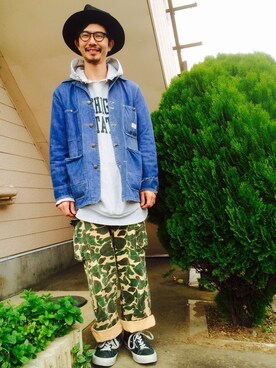 「プルオーバーパーカー」｜「アイテム（カバーオール）」を使った、ことりの昭和ちゃん ✅さん（メンズ・171cm）の冬コーディネート