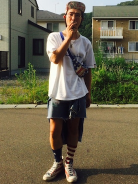 「アイテム（ボディバッグ/ウエストポーチ、ブルー系）」を使った、ことりの昭和ちゃん ✅さん（メンズ・171cm）の夏コーディネート