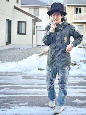 「World's Endのアイテム」を使った、ことりの昭和ちゃん ✅さん（メンズ・171cm）の冬コーディネート