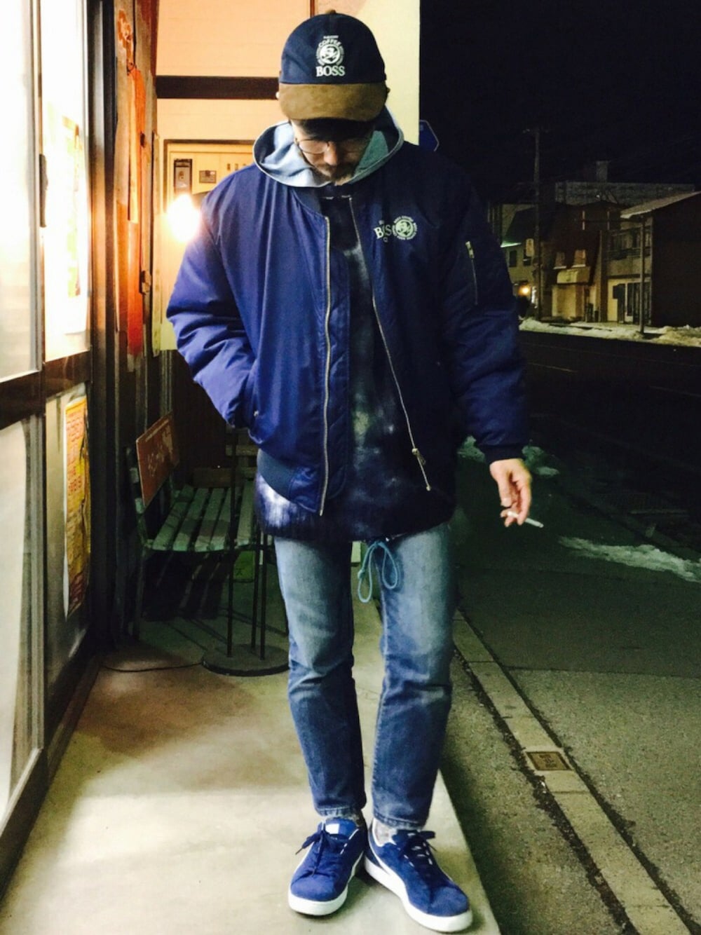 ことりの昭和ちゃん ✓｜SUNTORY / BOSSのキャップを使った