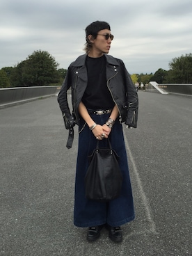 「アイテム（バングル/リストバンド）」を使った、shinさん（メンズ・179cm）の秋コーディネート