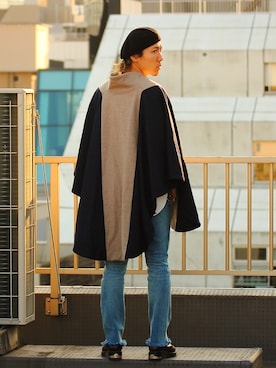 「アイテム（ポンチョ）」を使った、shinさん（メンズ・179cm）の秋コーディネート