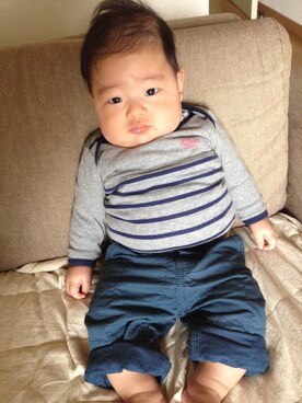 「PETIT BATEAU（プチバトー）のアイテム（チノパンツ）」を使った、¥YENKUN¥さん（キッズ・70cm）の秋コーディネート