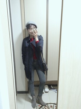 「red」｜「アイテム（トレンチコート）」を使った、김진희さん（レディース・161cm）の秋コーディネート