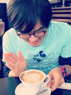 「アイテム（アナログ腕時計、ピンク系）」を使った、Kenichirou Hattoriさん（メンズ・182cm）の冬コーディネート