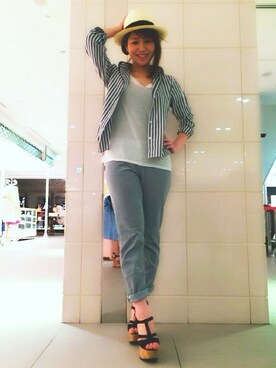 「コルクヒール」｜「アイテム（帽子）」を使った、HIKARUさん（レディース・160cm）の夏コーディネート