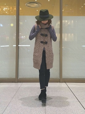 「アイテム（トップス、ブラウン系）」を使った、HIKARUさん（レディース・160cm）の冬コーディネート