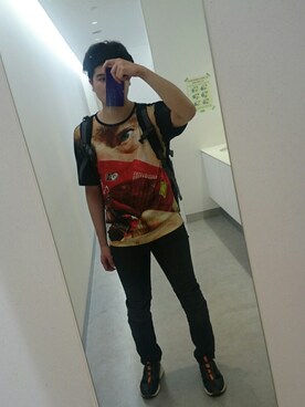 「NEIL BARRETT（ニールバレット）のアイテム（デニムパンツ）」を使った、LEO。さん（メンズ・175cm）の夏コーディネート