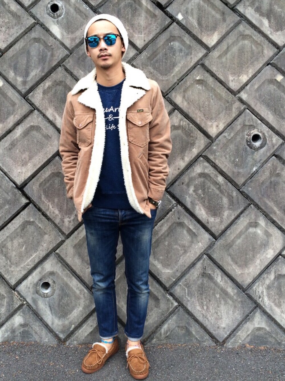 「ThreeArrows、BEAMS、Wrangler、Nudie jeans、ThinFinn、VANS、FOREVER 21、ray ban、ランチコート」｜「BEAMSのアイテム（その他アウター、ブラウン系）」を使った、$$$_threearrowsさん（メンズ・165cm）の冬コーディネートの1枚目の写真