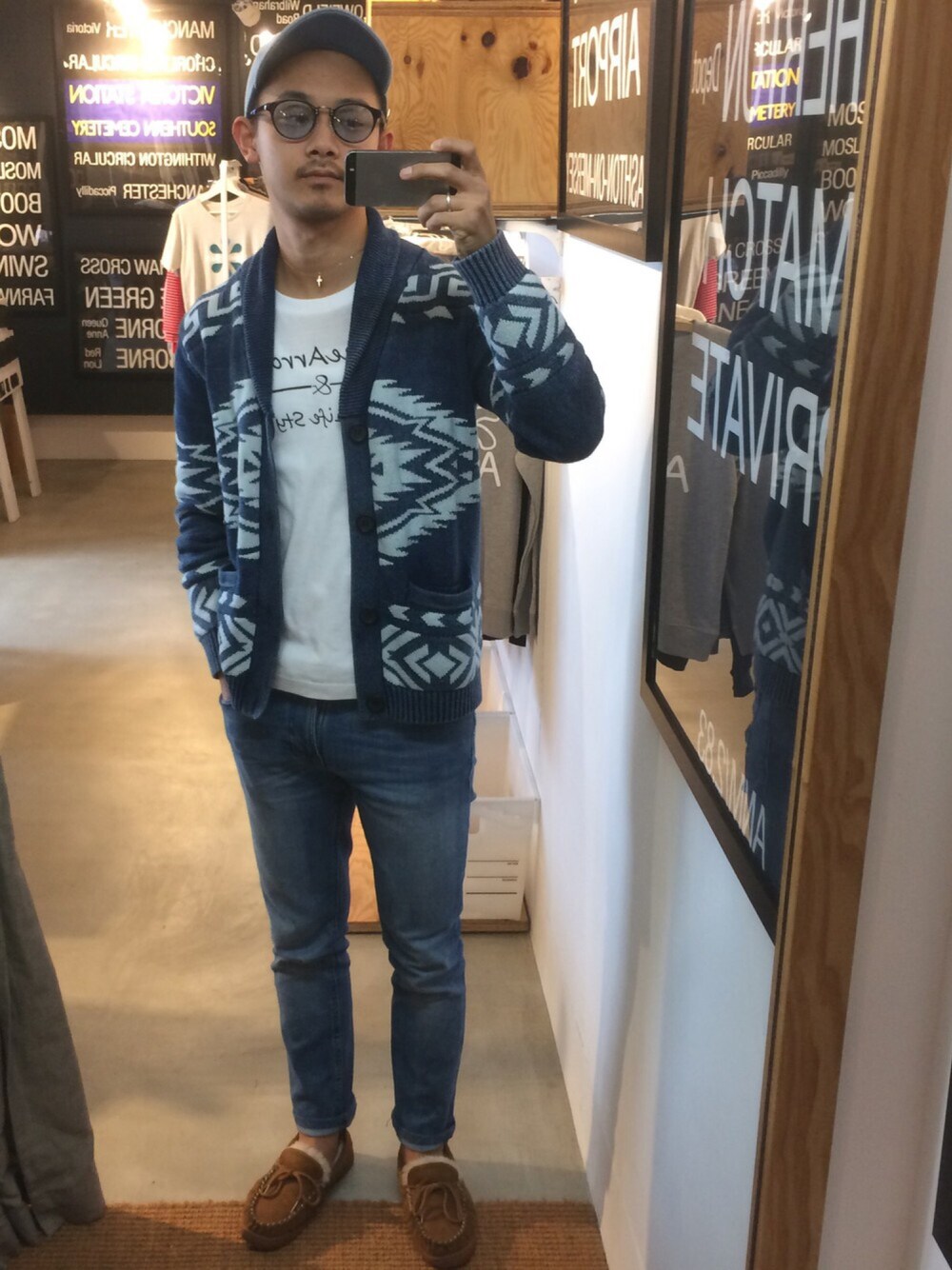 「ThreeArrows、RonHerman、Nudie jeans、VANS、newman、春コーデ、期間限定ショップ、デニムオンデニム」｜「ThreeArrowsのアイテム（Tシャツ/カットソー、ホワイト系）」を使った、$$$_threearrowsさん（メンズ・165cm）の冬コーディネートの1枚目の写真