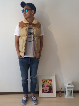 「アイテム（ダウンベスト、ブラウン系）」を使った、$$$_threearrowsさん（メンズ・165cm）の春コーディネート