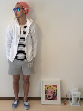 「AZUL by moussy（アズールバイマウジー）のアイテム（ニットキャップ/ビーニー）」を使った、$$$_threearrowsさん（メンズ・165cm）の春コーディネート
