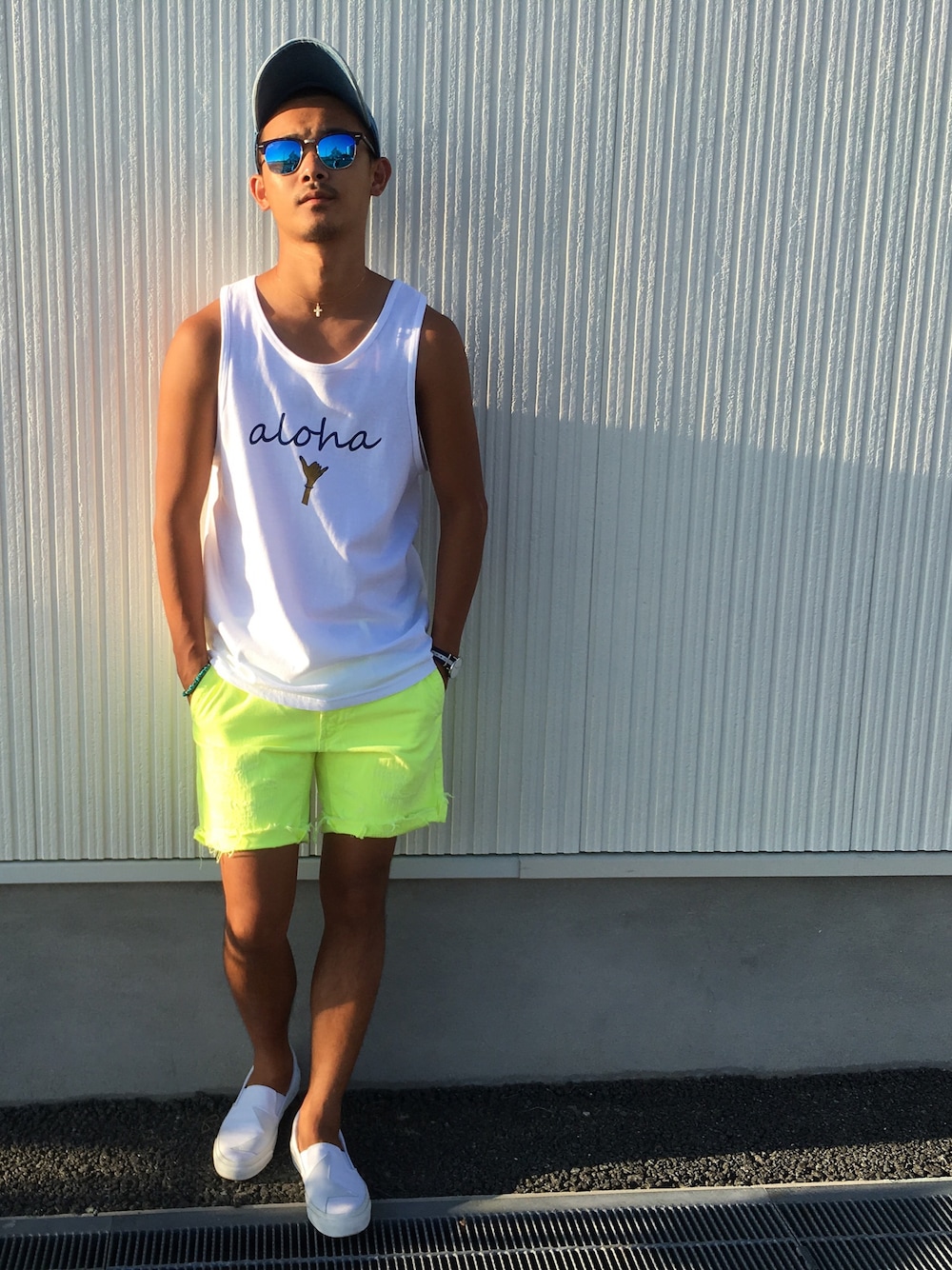 「ThreeArrows、converse、Ron Herman、ray ban、サマーコーデ、タンクトップ」｜「ThreeArrowsのアイテム（Tシャツ/カットソー、ホワイト系）」を使った、$$$_threearrowsさん（メンズ・165cm）の夏コーディネートの1枚目の写真