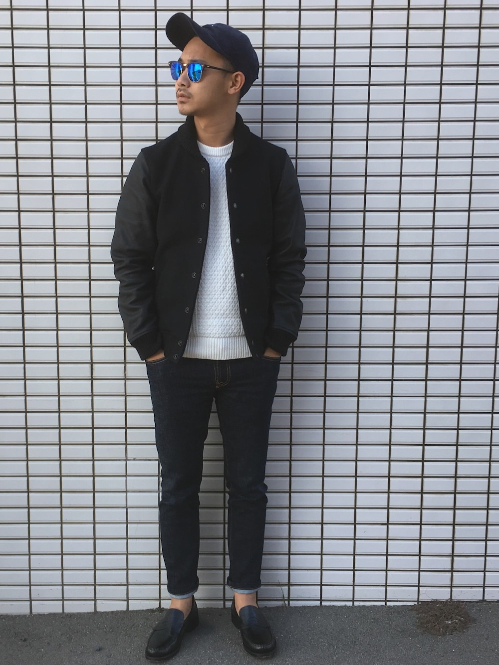 「ThreeArrows、AMERICAN RAG CIE、UNIQLO、Nudie jeans、united arrows、ray ban、ユニクロ、カジュアルコーデ、オトナカジュアル」｜「AMERICAN RAG CIEのアイテム（スタジャン、ブラック系）」を使った、$$$_threearrowsさん（メンズ・165cm）の冬コーディネートの1枚目の写真