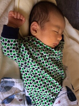 「アイテム（ママ＆ベビー、グリーン系）」を使った、SOTA♣︎さん（キッズ・50cm）の秋コーディネート