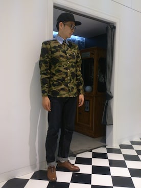 「A BATHING APE（アベイシングエイプ）のアイテム（腕時計）」を使った、上遠野 広基さん（メンズ・183cm）の秋コーディネート
