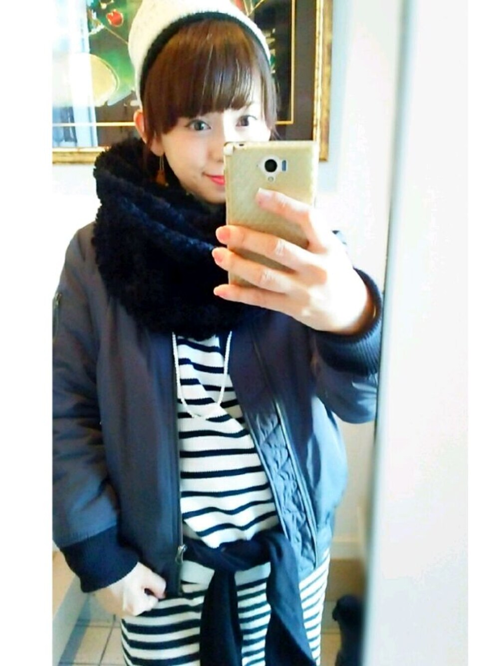 その他のスカート、その他のニット/セーター、ブラック系のニット/セーターを着用したレディースの冬コーディネートの1枚目の写真