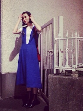 「red」｜「アイテム（ブーティ）」を使った、Julia Shortreedさん（レディース・171cm）の春コーディネート