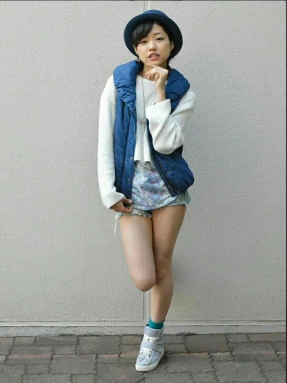 その他のその他、その他のその他を着用したレディースの春コーディネートの1枚目の写真