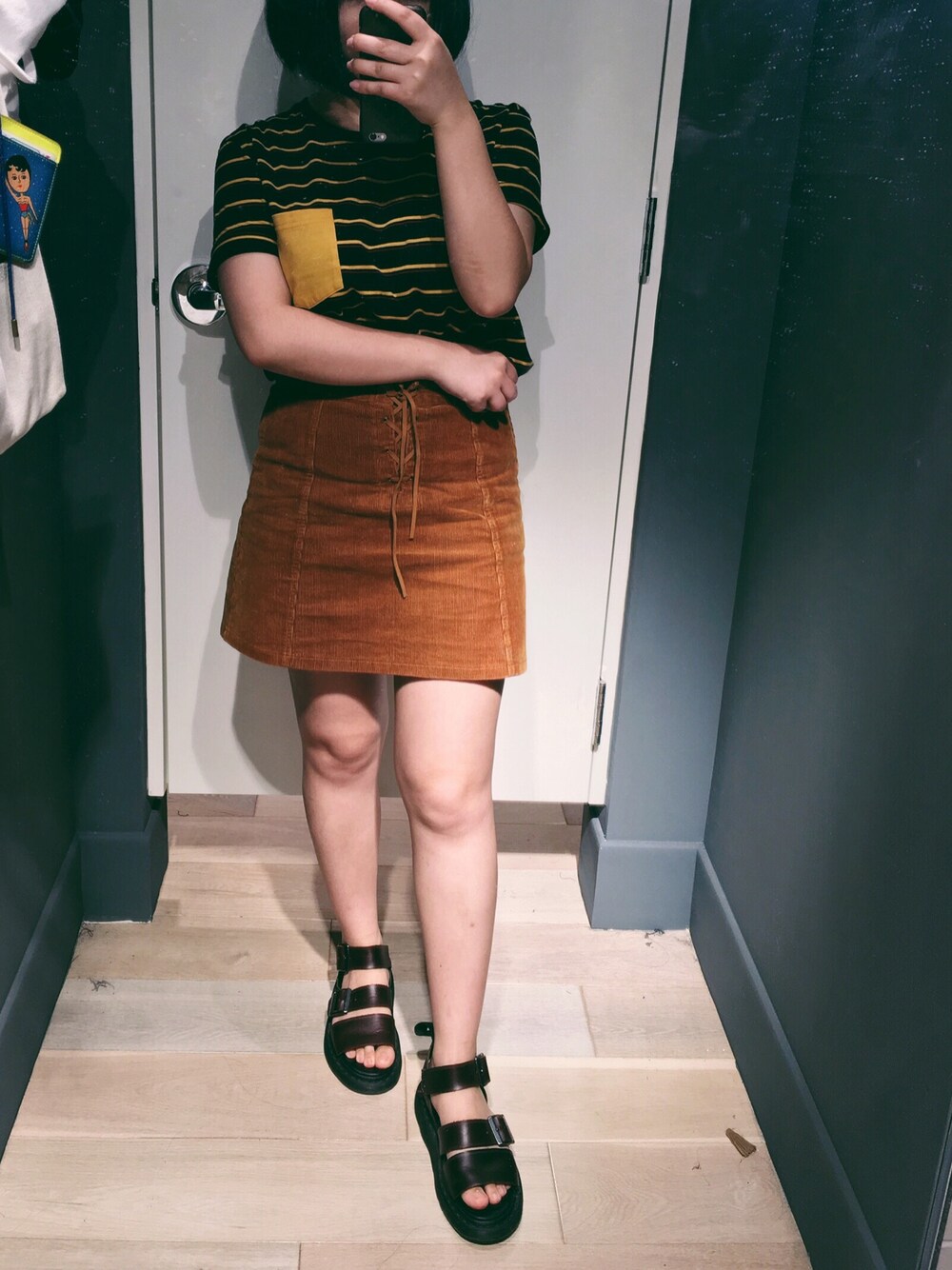 「LUCA/LADY LUCK LUCAのFIG【Dr Martens　ドクターマーチン】レザーストラップサンダル（サンダル、ブラウン系）」を使った、blablabamboochuckさん（レディース・158cm）の秋コーディネートの1枚目の写真