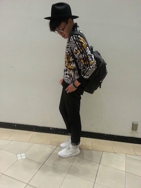 「adidas Originals by JEREMY SCOTT（アディダスオリジナルスバイジェレミースコット）のアイテム（ジャケット/アウター）」を使った、SHUN IKENOUCHIさん（メンズ・180cm）の秋コーディネート