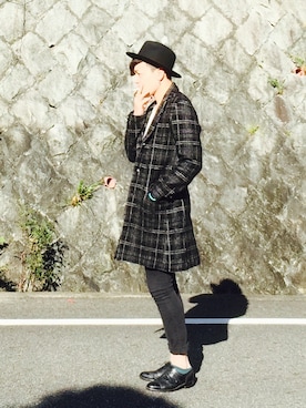 「DIESEL（ディーゼル）のアイテム（チェスターコート）」を使った、SHUN IKENOUCHIさん（メンズ・180cm）の秋コーディネート