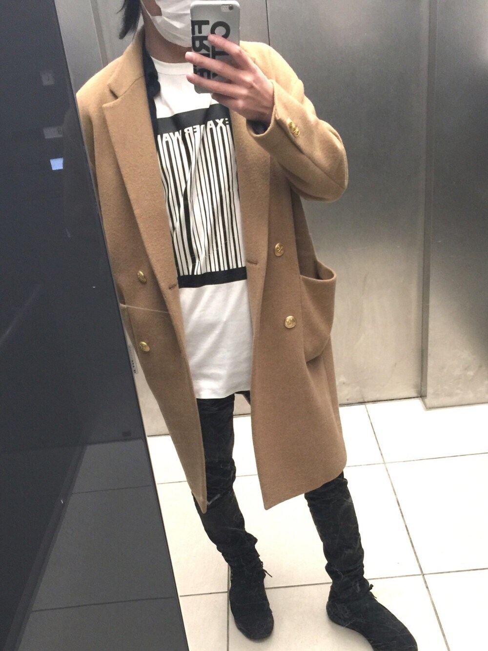 MR.GENTLEMANのチェスターコート（ベージュ系）を使った人気