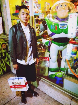 「BUZZ」｜dandyさん（メンズ・175cm）の冬コーディネート