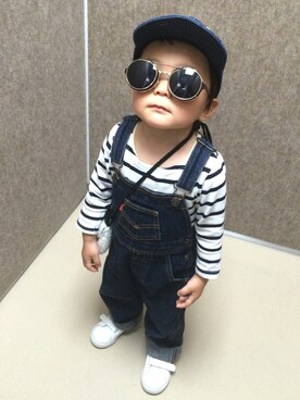 「Levi's（リーバイス）のアイテム（サロペット/オーバーオール）」を使った、hfさん（キッズ・90cm）の春コーディネート