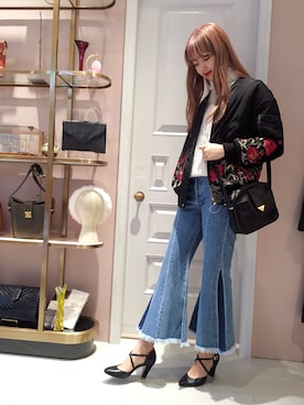 「アイテム（MA-1）」を使った、erina sumitomoさん（レディース・168cm・20代）の秋コーディネート