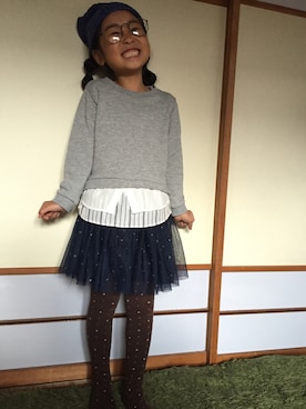「GLOBAL WORK（グローバルワーク）のアイテム（Tシャツ/カットソー、グレー系）」を使った、ゆいさん（レディース）の冬コーディネート