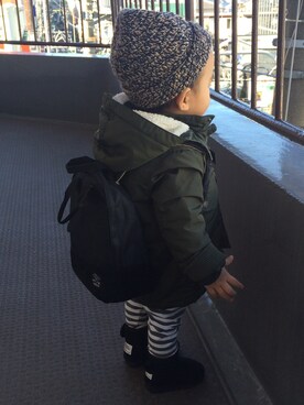 「abcd（ナシ）のアイテム（バックパック/リュック）」を使った、manmaru.aさん（キッズ・80cm）の冬コーディネート