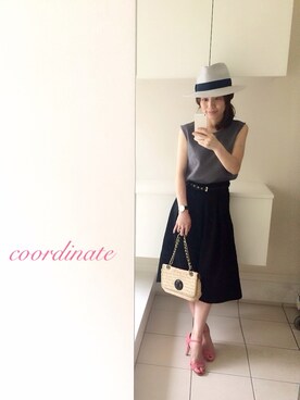 「アイテム（クラッチバッグ）」を使った、yukoさん（レディース・154cm）の夏コーディネート