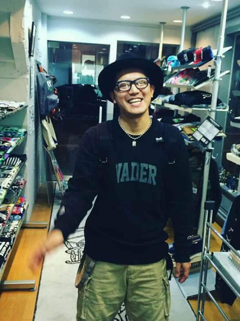 「スターウォーズ、bountyhunter、SABRE、BEAMS、Champion、大阪」｜「BOUNTY HUNTERのBxH Hat（ハット、ブラック系）」を使った、ＹＵＳＵＫＥ １９８６さん（メンズ・167cm）の秋コーディネートの1枚目の写真