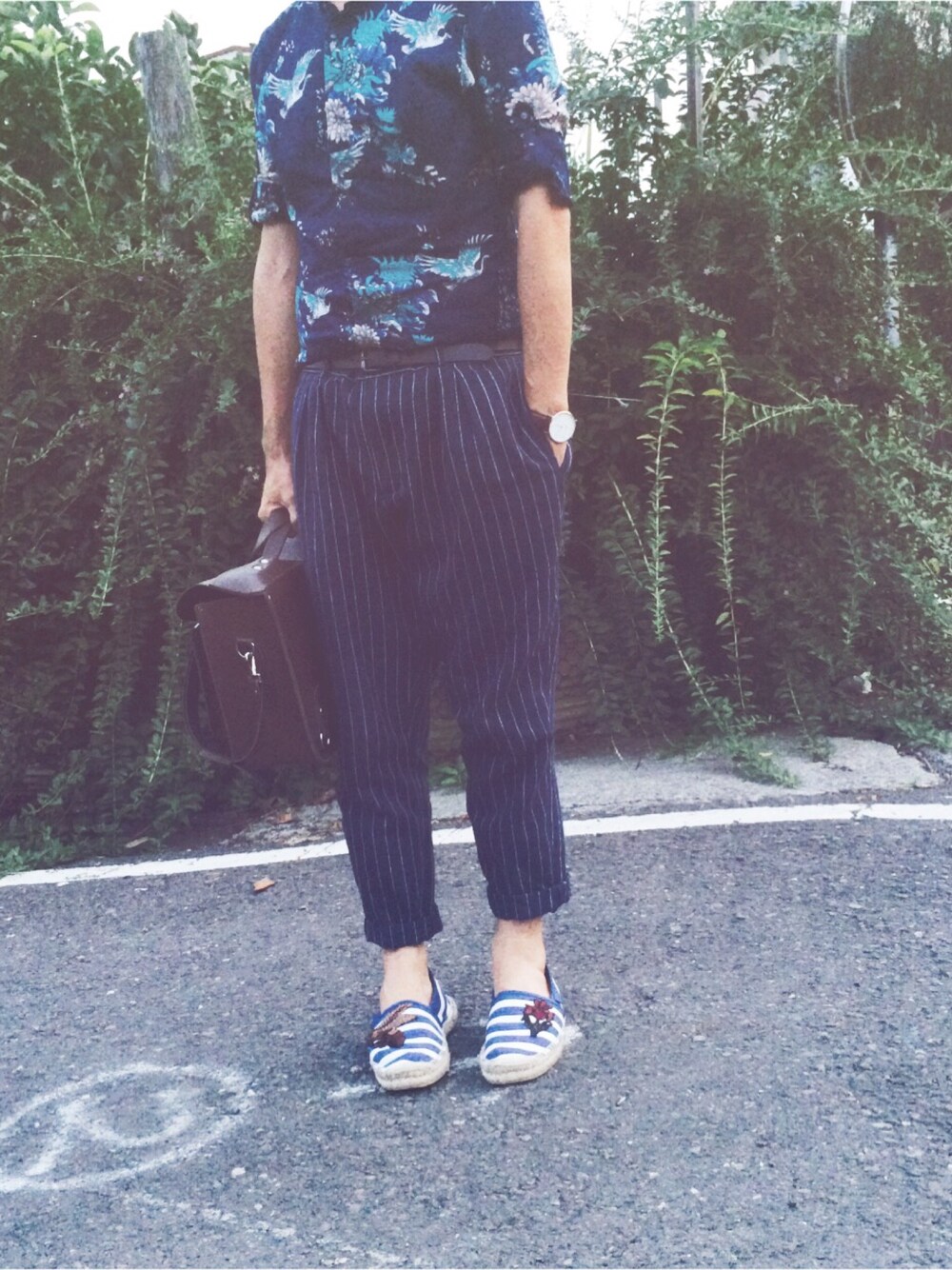 「春」｜「ZARAのアイテム（シャツ/ブラウス、ブルー系）」を使った、Jamesさん（メンズ・173cm）の春コーディネートの1枚目の写真