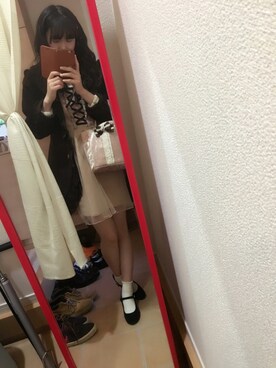 「axes femme（アクシーズファム）のアイテム（ハンドバッグ）」を使った、erinaさん（レディース・162cm）の秋コーディネート