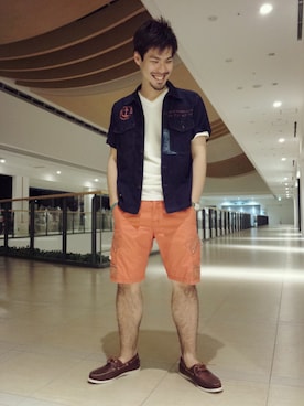「AVIREX（アヴィレックス）のアイテム（モカシン/デッキシューズ）」を使った、hirokiさん（メンズ・174cm）の春コーディネート