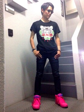 「TOMMY（トミー）のアイテム（スニーカー）」を使った、MASASHIさん（メンズ・172cm）の春コーディネート