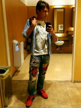 「アイテム（ボディバッグ/ウエストポーチ、シルバー系）」を使った、K-37さん（メンズ・170cm）の夏コーディネート