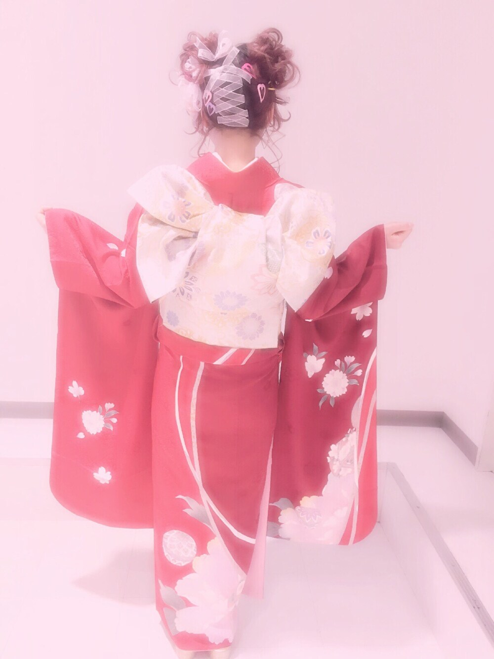 「振り袖、かわいい、ピンク、ラブリー、ステキ、祝ハタチ、成人式、ありがとう、はぴまる」｜「So Cute ♡のアイテム（その他、レッド系）」を使った、まおちゃすさん（レディース・153cm）の冬コーディネートの1枚目の写真