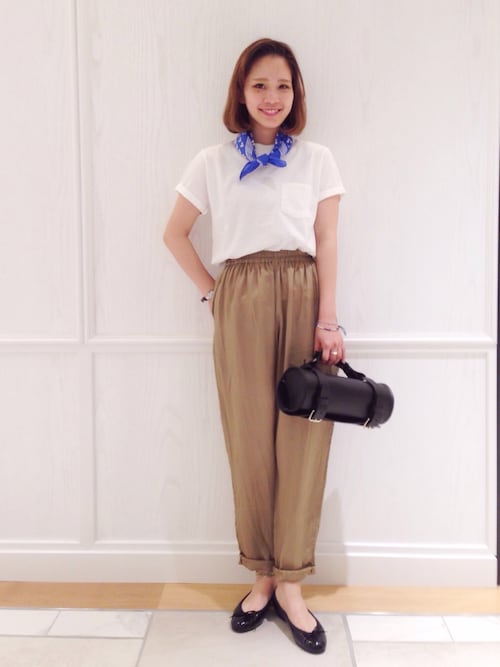 Bshop Kitchen Garden新丸ビル店bshop有楽町ルミネ店 スタッフさんのハンドバッグを使ったコーディネート Zozotown