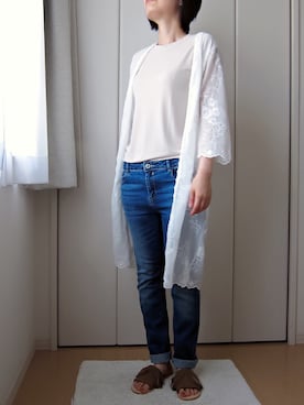 「Color（カラー）のフラワー刺繍ロングカーディガン（カーディガン/ボレロ、ホワイト系）」を使った、Yaziさん（レディース・162cm）の夏コーディネート