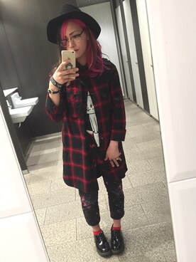 Eeezの希英美さんのコーディネート