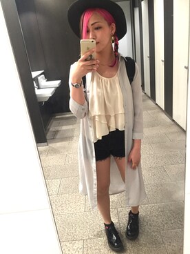 Eeezの希英美さんのコーディネート